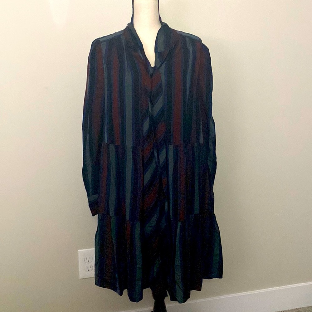 Maggie London Tie Neck Babydoll Striped Dress (10)